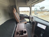 日野プロフィアアルミウイング大型（10t）[写真37]