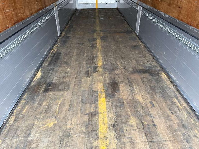 日野プロフィアアルミウイング大型（10t）[写真09]