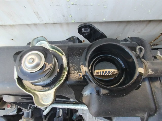 三菱ふそうキャンターダンプ小型（2t・3t）[写真14]