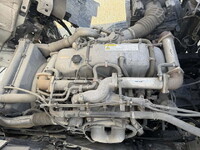 いすゞギガ平ボディ大型（10t）[写真18]