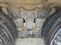 いすゞギガ平ボディ大型（10t）[写真31]