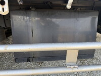 いすゞギガ平ボディ大型（10t）[写真32]