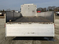 いすゞギガ平ボディ大型（10t）[写真10]