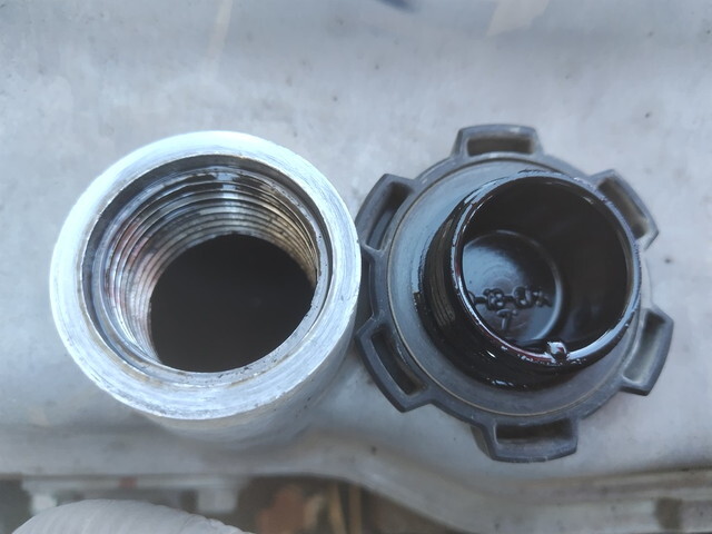 日野レンジャーコンテナ専用車中型（4t）[写真12]