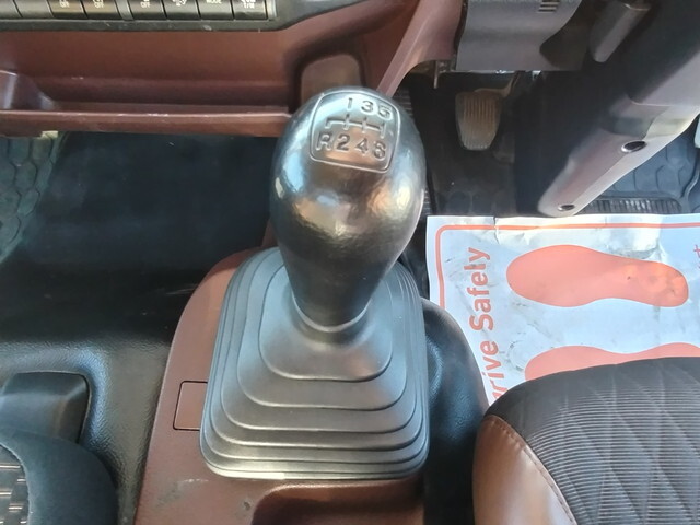 日野レンジャーコンテナ専用車中型（4t）[写真24]