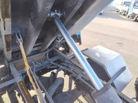 三菱ふそうキャンターパッカー車（塵芥車）小型（2t・3t）[写真11]