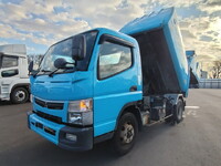 三菱ふそうキャンターパッカー車（塵芥車）小型（2t・3t）[写真01]