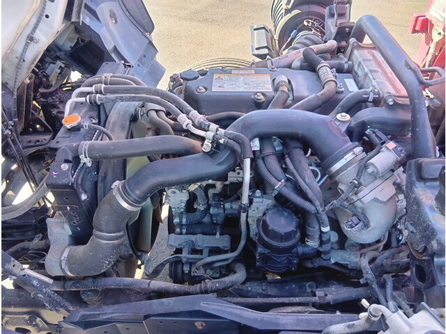 いすゞフォワードクレーン4段中型（4t）[写真16]