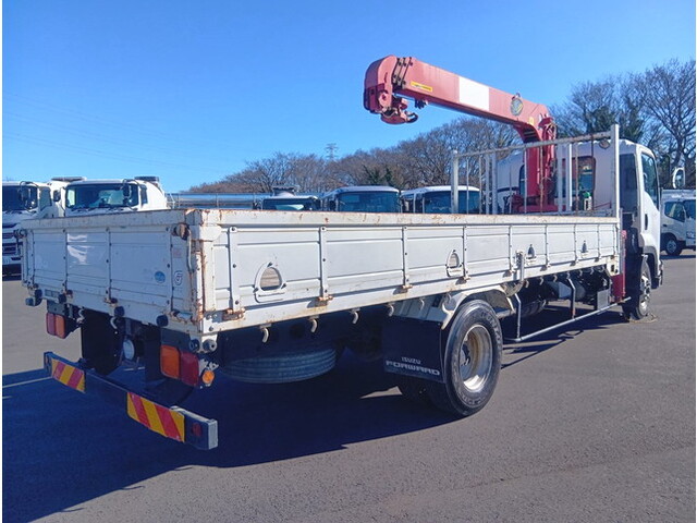 いすゞフォワードクレーン4段中型（4t）[写真02]