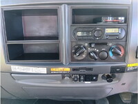 いすゞフォワードクレーン4段中型（4t）[写真28]