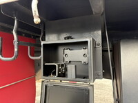 日野プロフィア平ボディ大型（10t）[写真22]