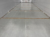 日野プロフィア平ボディ大型（10t）[写真10]