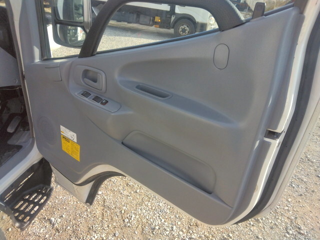 日野デュトロダンプ小型（2t・3t）[写真25]