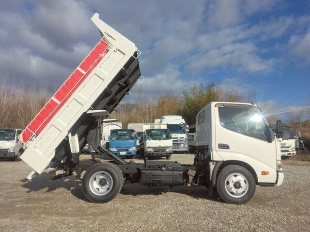 日野デュトロダンプ小型（2t・3t）[写真08]