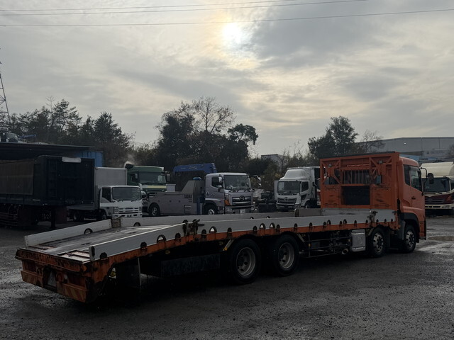 UDトラックスクオンヒップリフター大型（10t）[写真16]