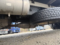 いすゞフォワード冷凍車（冷蔵車）中型（4t）[写真25]