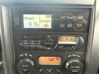 いすゞフォワード冷凍車（冷蔵車）中型（4t）[写真10]