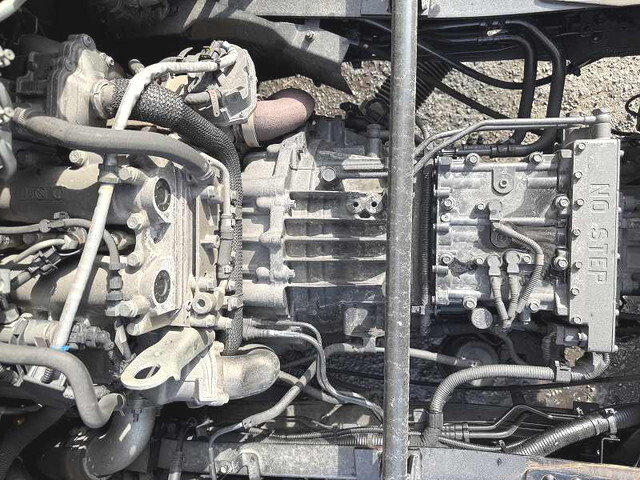 三菱ふそうキャンターダンプ小型（2t・3t）[写真22]