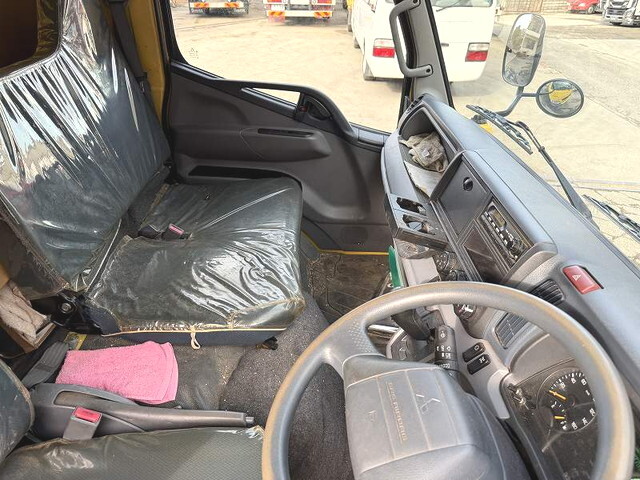 三菱ふそうキャンターダンプ小型（2t・3t）[写真36]