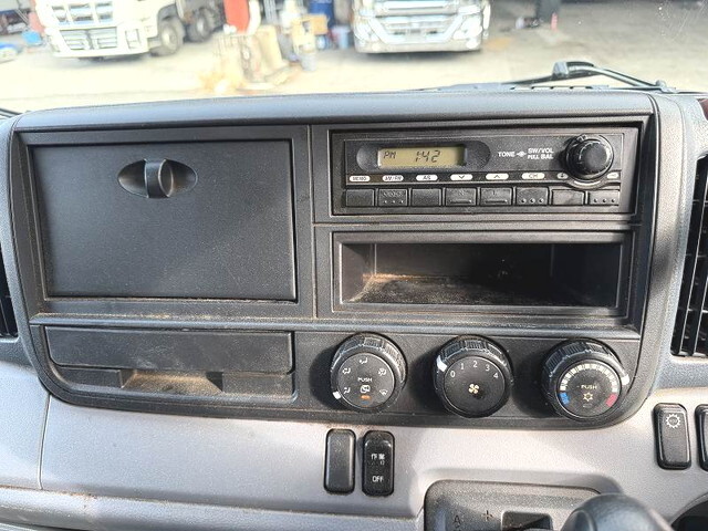 三菱ふそうキャンターダンプ小型（2t・3t）[写真37]