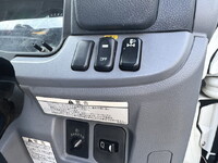 三菱ふそうキャンターバキュームカー小型（2t・3t）[写真12]