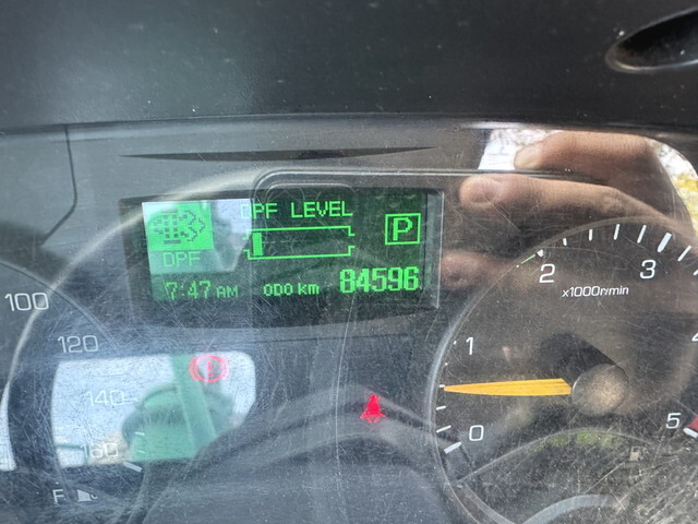 三菱ふそうキャンターバキュームカー小型（2t・3t）[写真12]