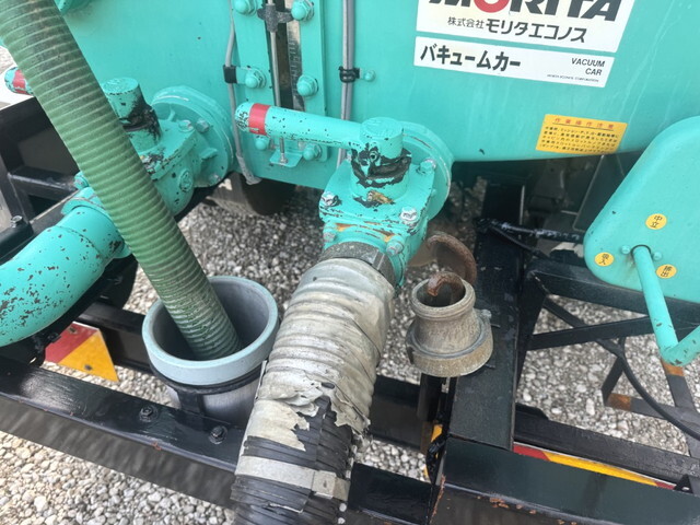 三菱ふそうキャンターバキュームカー小型（2t・3t）[写真25]