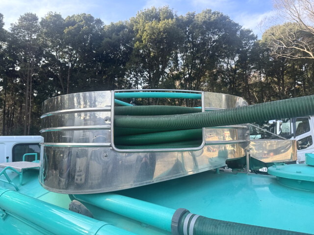 三菱ふそうキャンターバキュームカー小型（2t・3t）[写真28]