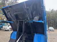 いすゞエルフダブルキャブ・ダンプ小型（2t・3t）[写真21]