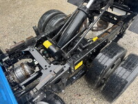 いすゞエルフダブルキャブ・ダンプ小型（2t・3t）[写真23]