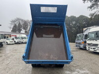 いすゞエルフダブルキャブ・ダンプ小型（2t・3t）[写真27]