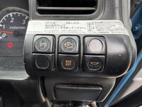 いすゞエルフダブルキャブ・ダンプ小型（2t・3t）[写真06]