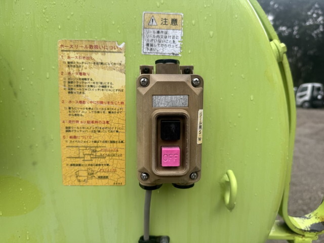 三菱ふそうキャンターバキュームカー小型（2t・3t）[写真25]