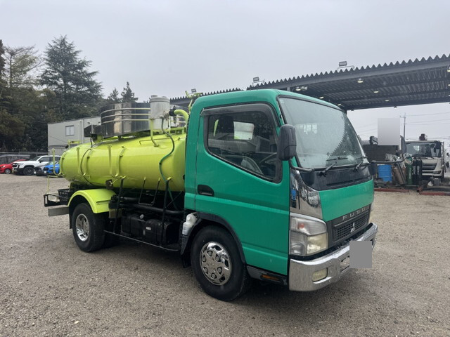 三菱ふそうキャンターバキュームカー小型（2t・3t）[写真03]