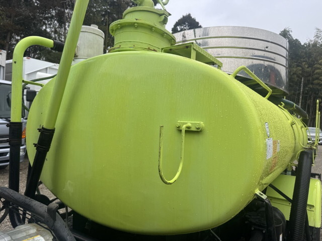 三菱ふそうキャンターバキュームカー小型（2t・3t）[写真34]