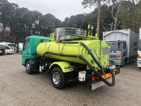 三菱ふそうキャンターバキュームカー小型（2t・3t）[写真05]