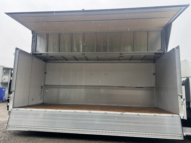 日野レンジャーパネルウイング中型（4t）[写真14]