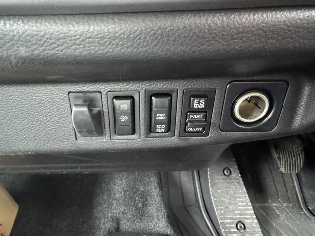 日野レンジャーパネルウイング中型（4t）[写真21]