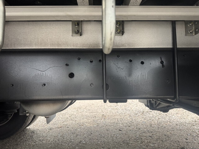 日野レンジャーパネルウイング中型（4t）[写真29]