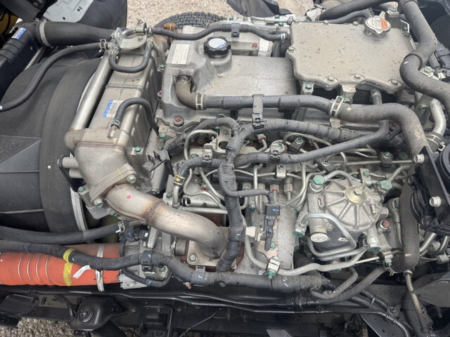 日野レンジャーパネルウイング中型（4t）[写真33]