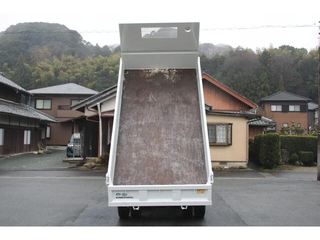 いすゞエルフダンプ小型（2t・3t）[写真16]