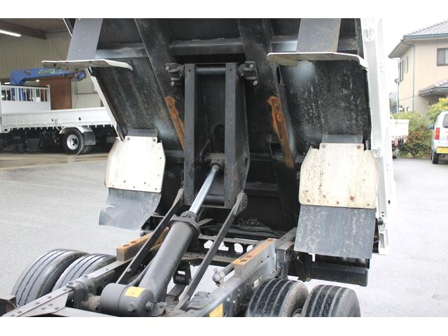 いすゞエルフダンプ小型（2t・3t）[写真20]