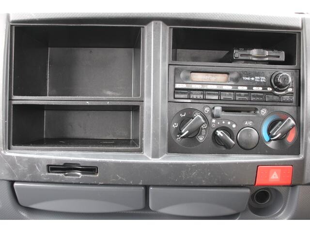 いすゞエルフダンプ小型（2t・3t）[写真34]