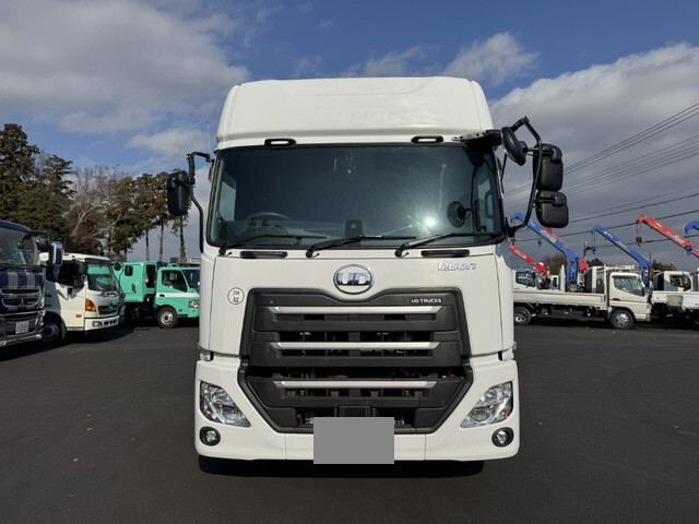 UDトラックスクオンパネルウイング大型（10t）[写真14]