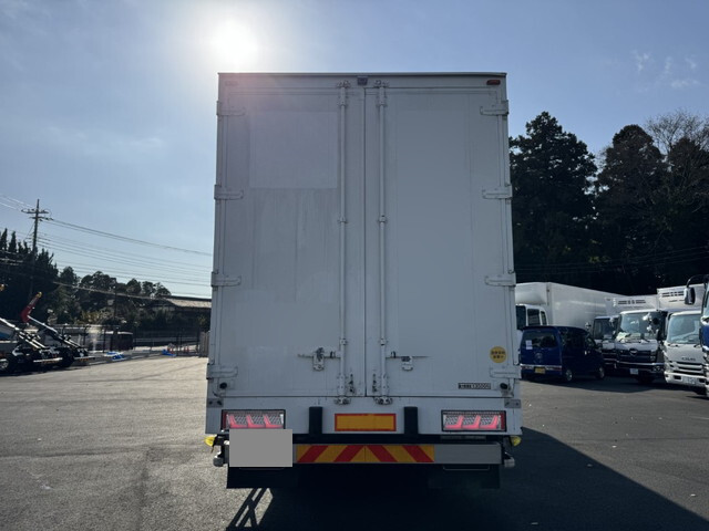 UDトラックスクオンパネルウイング大型（10t）[写真15]