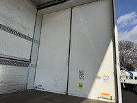 UDトラックスクオンパネルウイング大型（10t）[写真17]