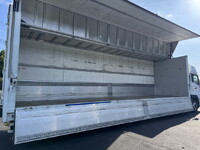 UDトラックスクオンパネルウイング大型（10t）[写真20]