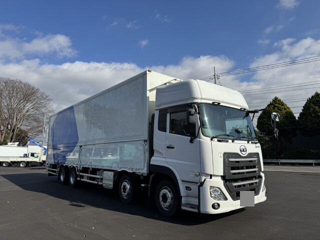 UDトラックスクオンパネルウイング大型（10t）[写真03]