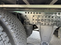 UDトラックスクオンパネルウイング大型（10t）[写真34]