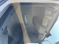 UDトラックスクオンパネルウイング大型（10t）[写真08]